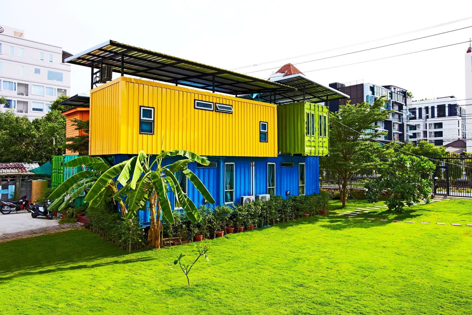 Wh Hostel Bangkok Exterior foto